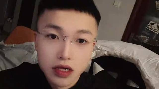 做一个最年轻的逆战未来主播