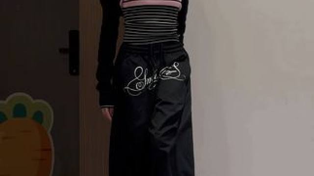 一眼就看上了这个编舞 太有劲舞团那味了