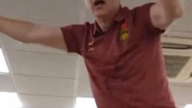 第一次见到安东尼奥这么嗨 彻底释放了啊