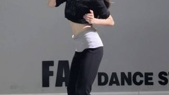 爱己者风生水起！