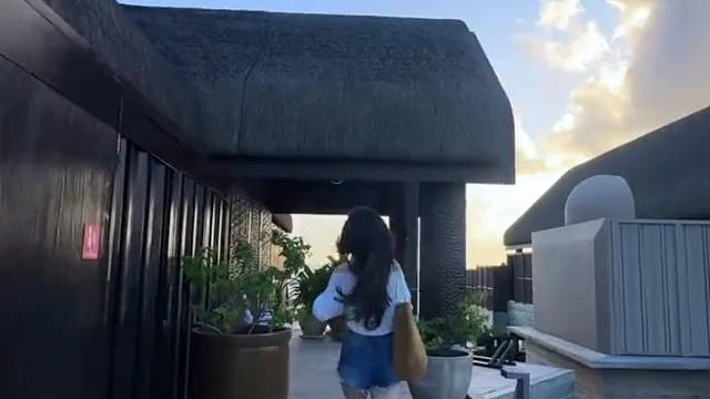 等有天还清了所有外债，也想这么跳一回