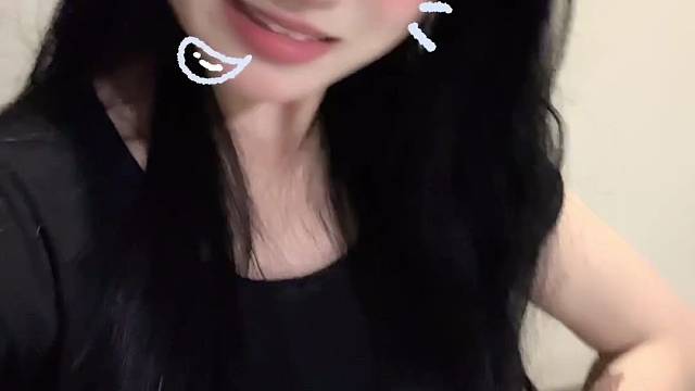 没开播的时候也要记得我的小模样哦~