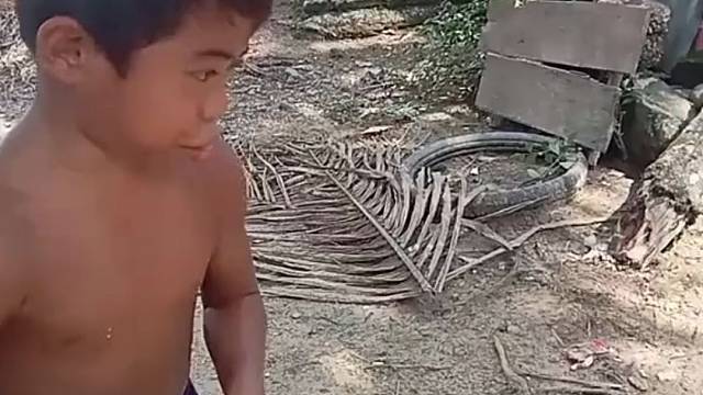 缅甸小孩哥 这口技