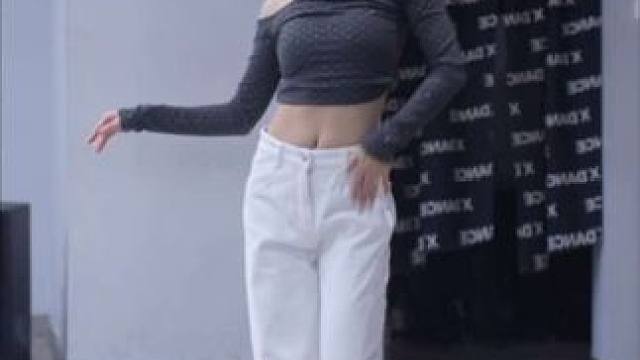 大树会拥抱每个会抬头的人 勤勤编舞