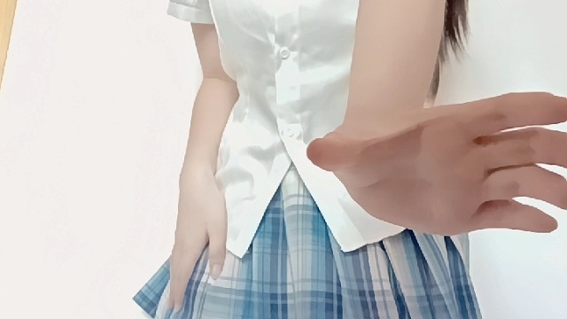 美瞳我都没放眼里 何况是你呢