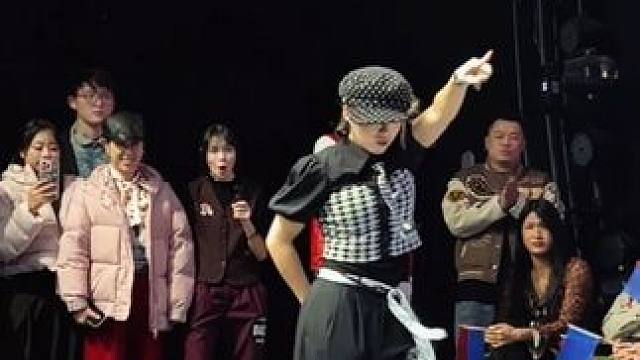 33-16上来就内战