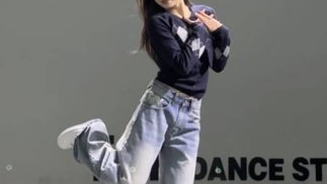 就是这个纯正的K-Pop 味