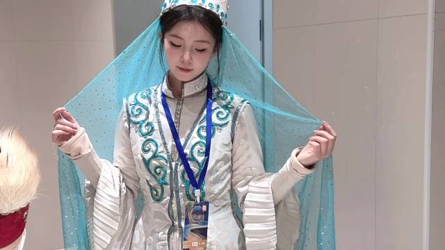 我想要的 不过是哭泣时能承载我的肩膀っ⩊＜｡