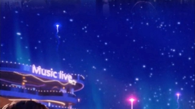 就在下一个转角