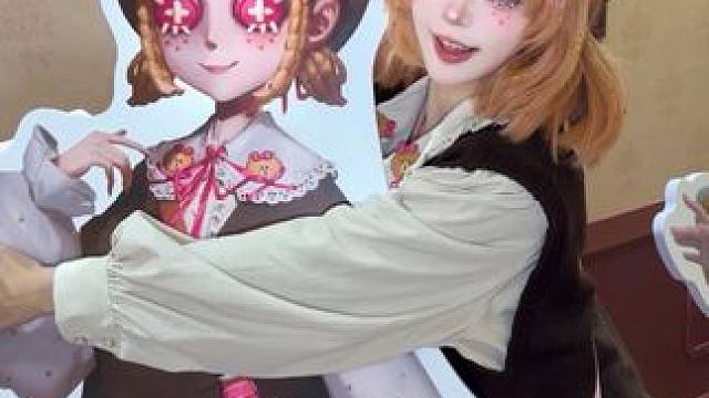 谁家的园丁跑出来了？ 变装