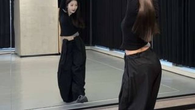 女娃这次概念好绝！mono真的好好听！