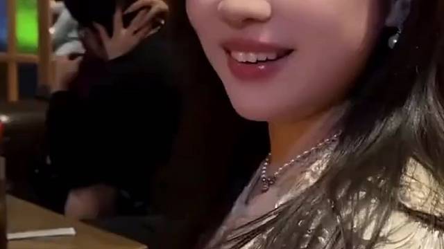 你家你看不起谁呢