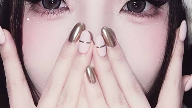 你的瞳孔 爱意循环的瞄点