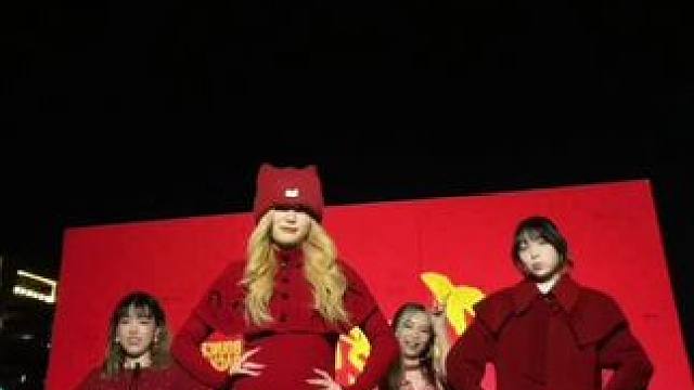 美少女Locking！真短裙版locking哈哈