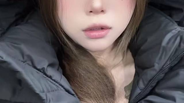 恨我的继续  爱我的别停.