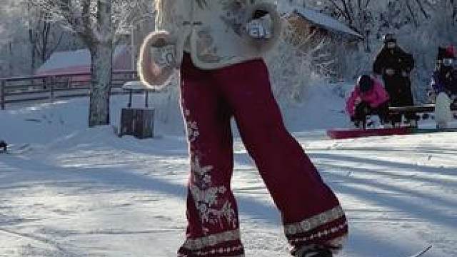 冬天和滑雪最配了