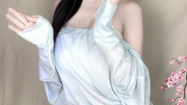 终究是我无法驯服的蓝色战裙…