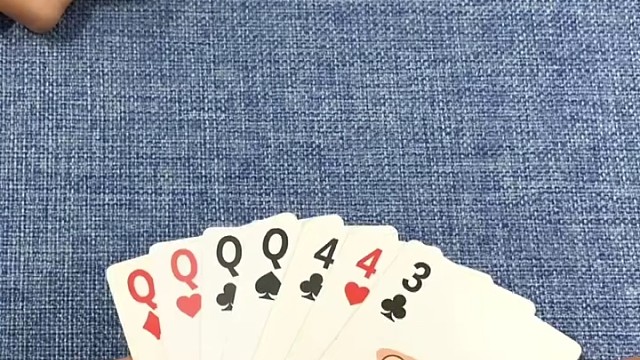 以4开路，3过渡，最后以Q炸终结。