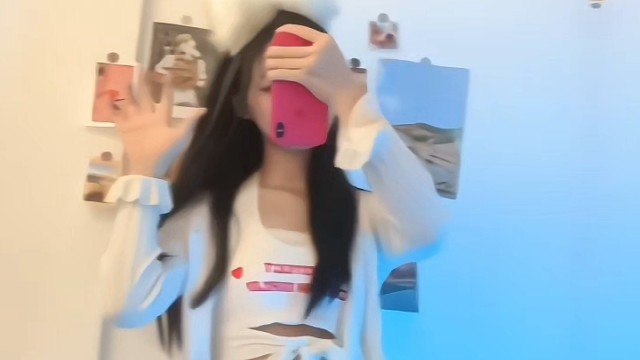 心跳加速还是手加速？