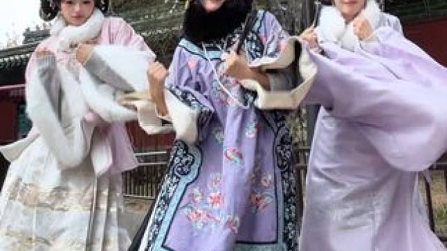 上京跳烤蹄子了