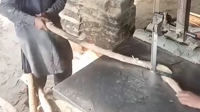 还能左手换右手，一样丝滑