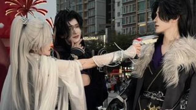 光是纽带 奈克瑟斯奥特曼