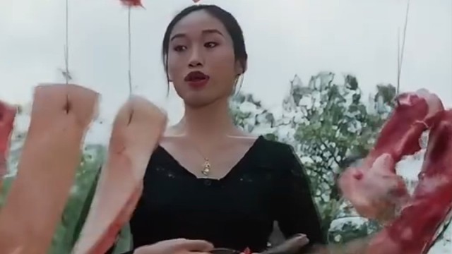 五十块钱看三个小时，怪划算的。