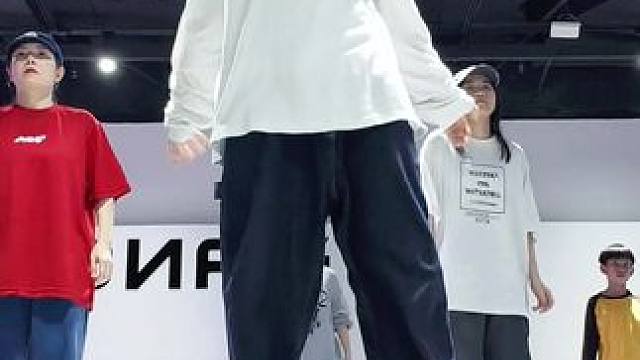 好听的歌曲跳起舞来就好看