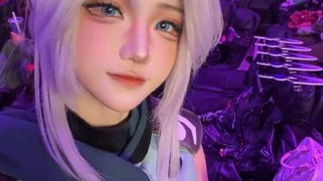 总觉得有个jett的爆头点比别人低一点…是谁呢… 瓦是大明星