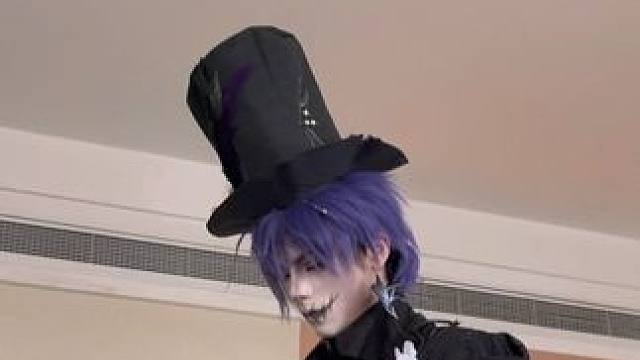 在妆娘酒店睡觉醒来看到一个乌骨 乌骨