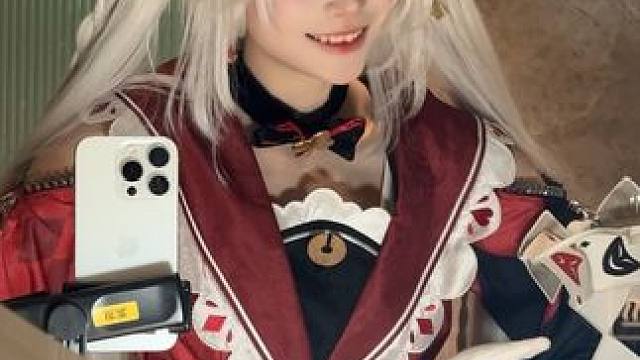 睡工地常有，睡马桶不常有 一个佐流骂骂咧咧地路过