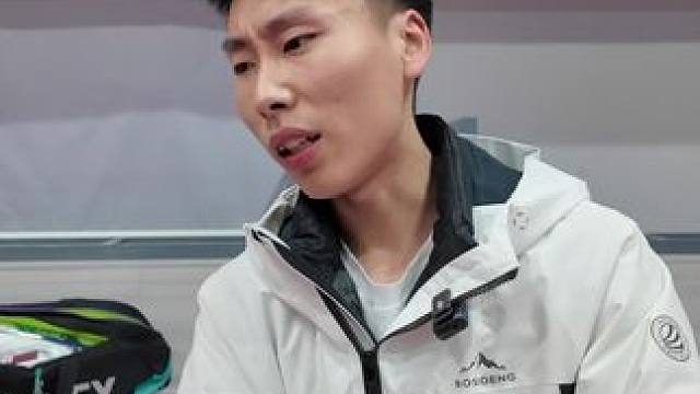 一些家长眼里的羽毛球