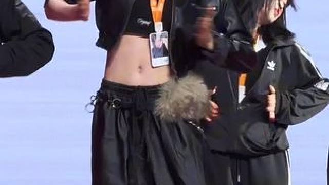 大数据不会放过每一个被我帅到的老婆的！！ #