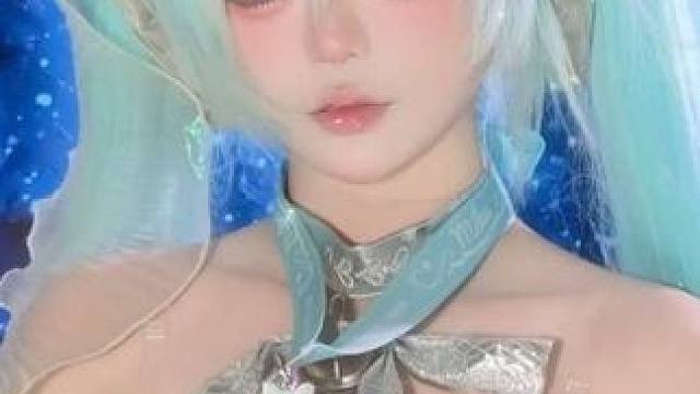 手搓一个雪初音