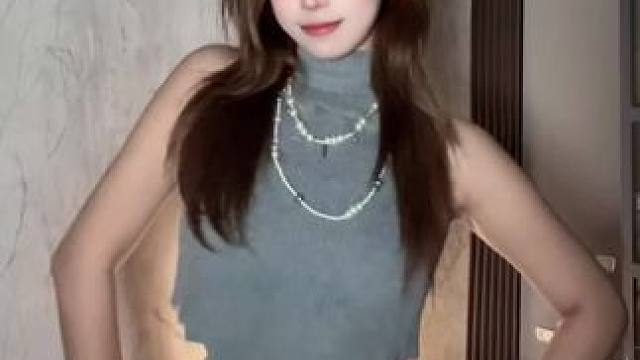 你就这样出现闯入我心里面