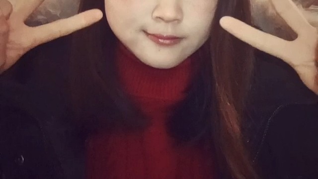 °˖✧◝(⁰▿⁰)◜✧˖x️
平时喝的西北风是常温的
今天突然加了冰