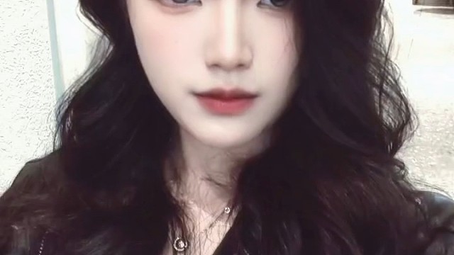 我在无人的街头想念着某某～