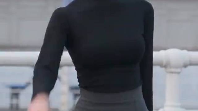 报告有点不协调