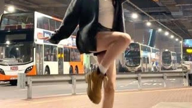谁要买迪拜曲奇我可以帮你吃
 inknots