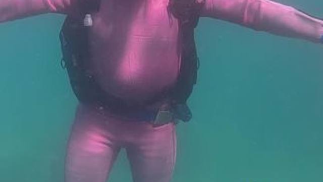 魔兽争霸3高手bbc化身美人鱼 孩子非说像派大星