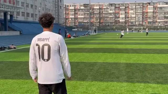 最后一个停球全网没人可以完成