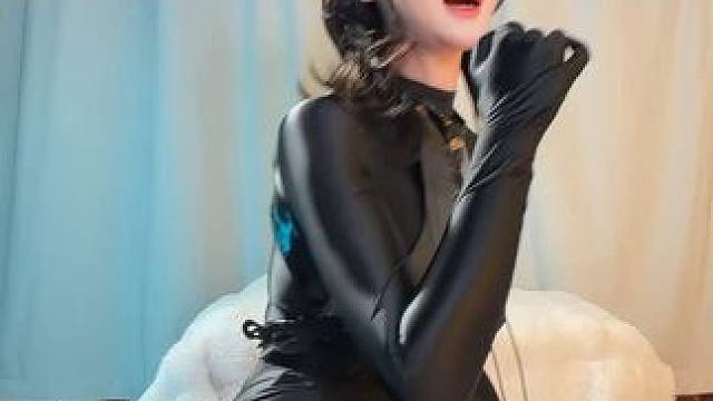 问题啊也不是很大 我还有电脑可以打游戏