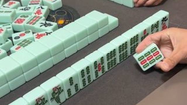 居然说我胡不了？