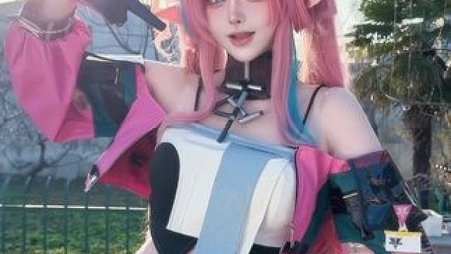 大龄二次元姨姨回村过年啦