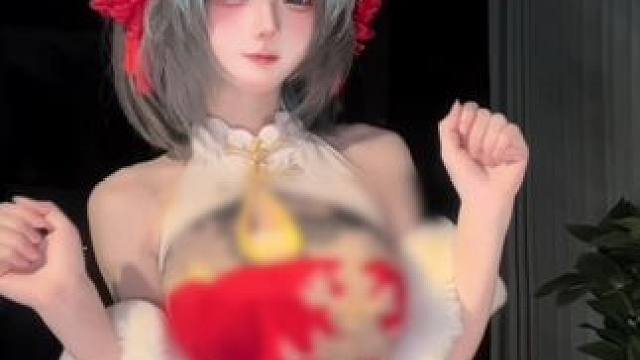 新年摸猫头 万事不用愁