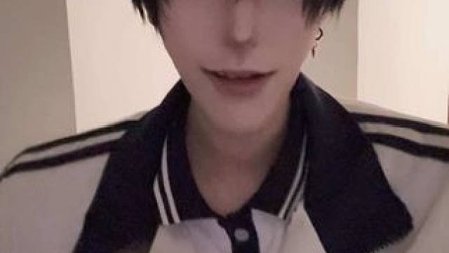 虽然在他们心里我比高富帅更冷漠