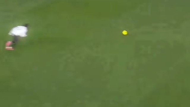 经典画面重现，每一幕都让球迷热血沸腾