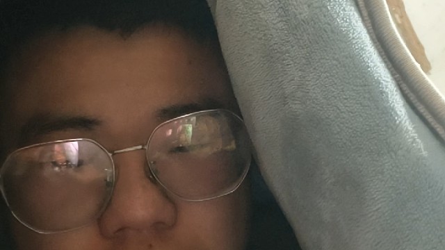 我们四川人嘞个样子说。