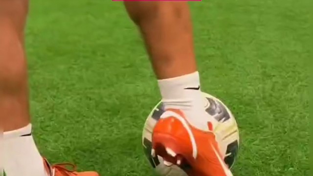 在所有射门技巧里，哪种最让你着迷？