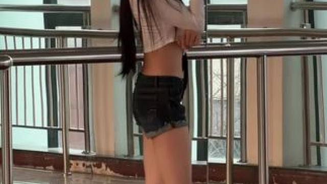 拍的时候天快黑了